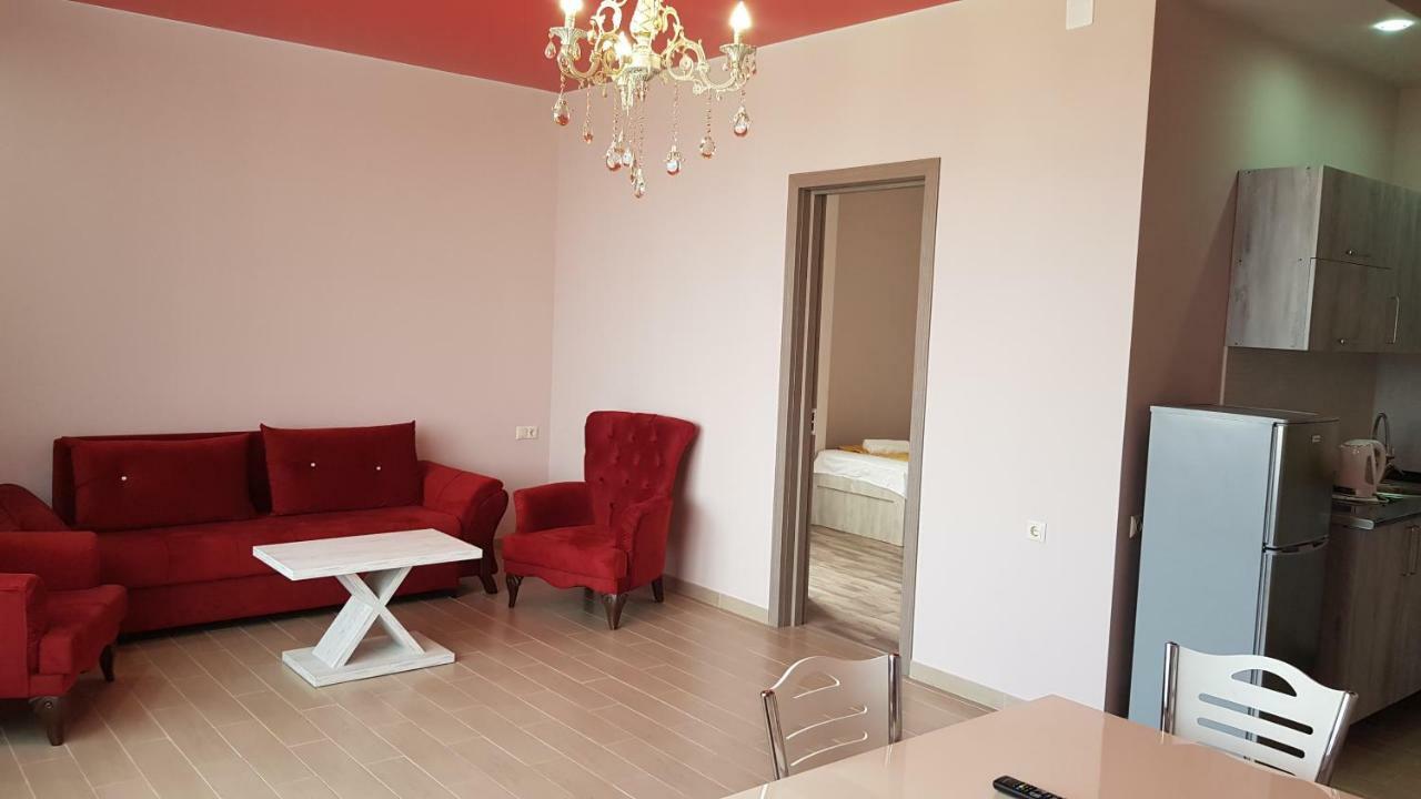 Nakashidze'S Apartments バトゥーミ 部屋 写真