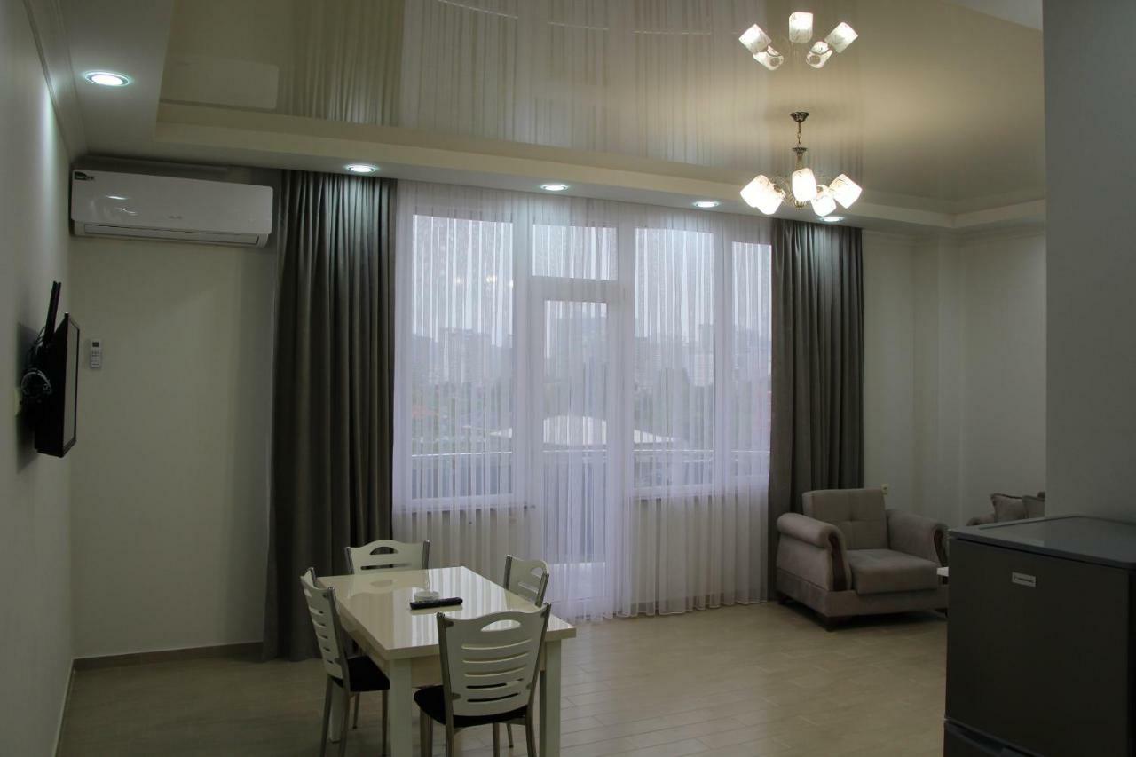 Nakashidze'S Apartments バトゥーミ エクステリア 写真