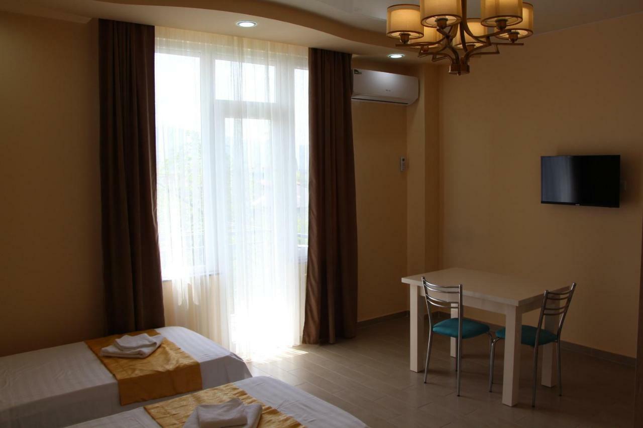 Nakashidze'S Apartments バトゥーミ エクステリア 写真